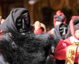 Mamuthones e Issohadores: i misteri dietro le maschere del carnevale mamoiadino
