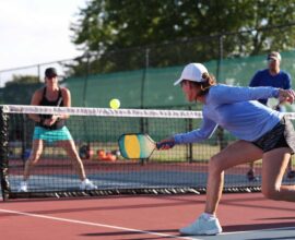 Pickleball, regole e storia di uno sport dinamico