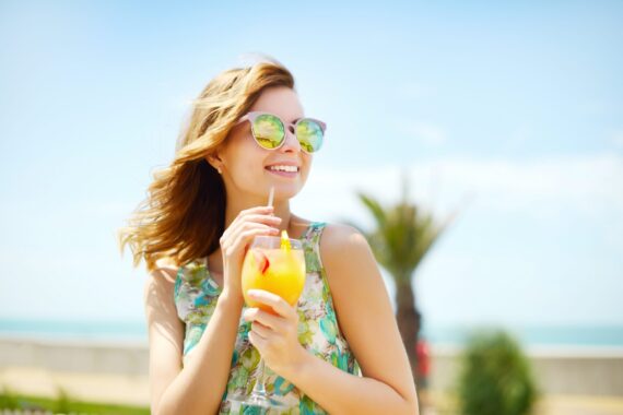 Frutta estiva nel bicchiere: i benefici degli estratti e come prepararli
