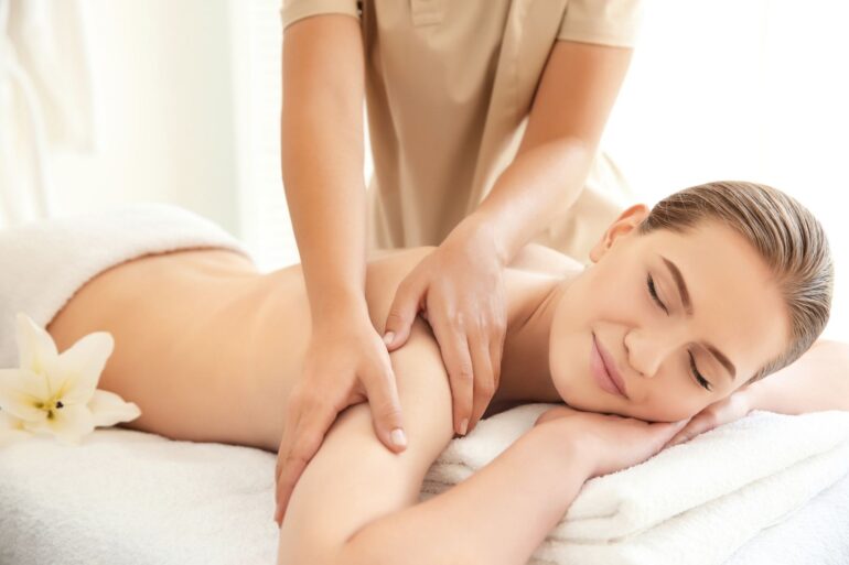 Massaggio Ayurvedico Marmabhyangam: il rituale che rigenera corpo e mente